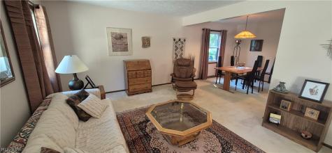 6224 Winding Creek Lane North Olmsted OH 44070
