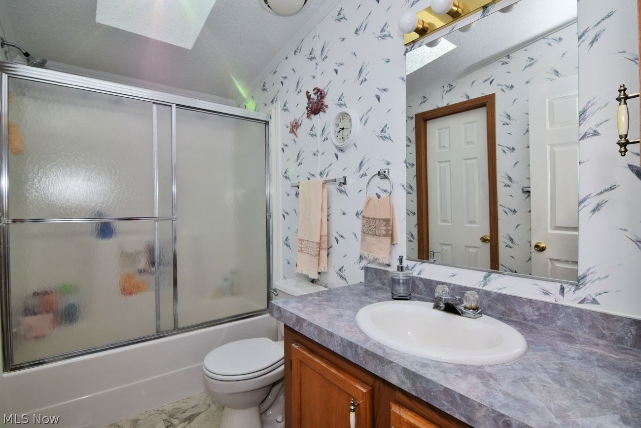 222 Troy Oaks Drive Hiram OH 44234