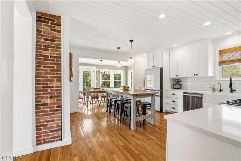 4767 Etter Drive North Canton OH 44232