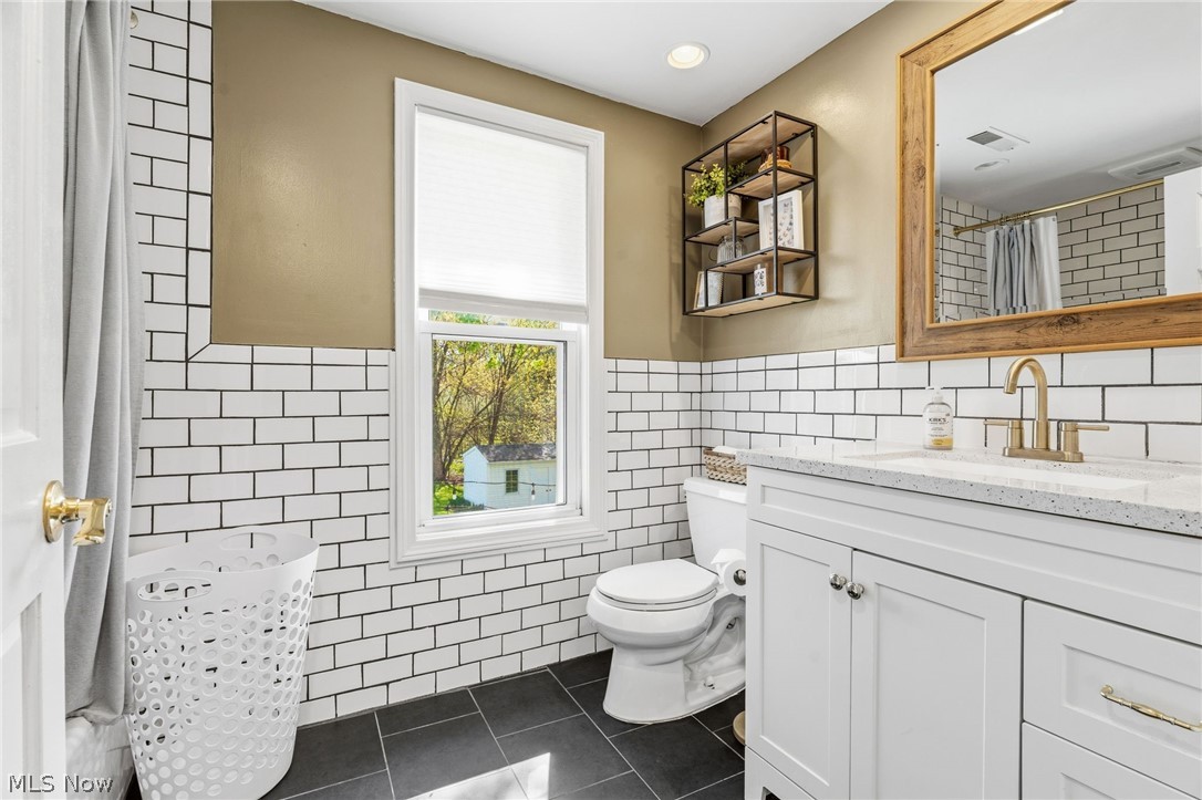 4767 Etter Drive North Canton OH 44232