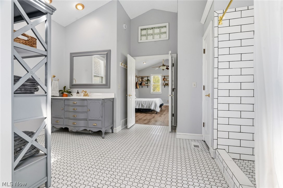 4767 Etter Drive North Canton OH 44232