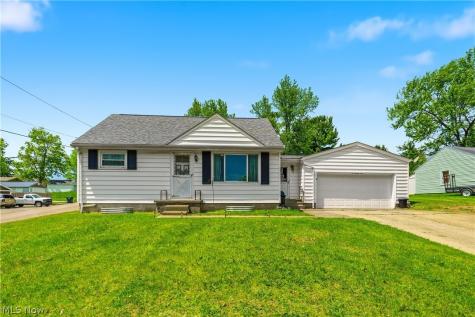 201 Menegay Road Louisville OH 44641