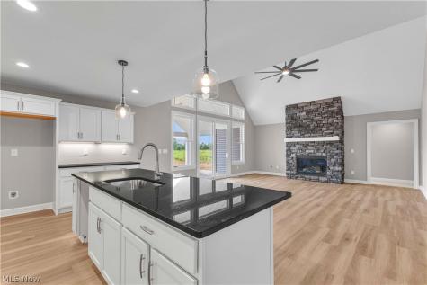 7706 Springfield Drive Valley City OH 44280