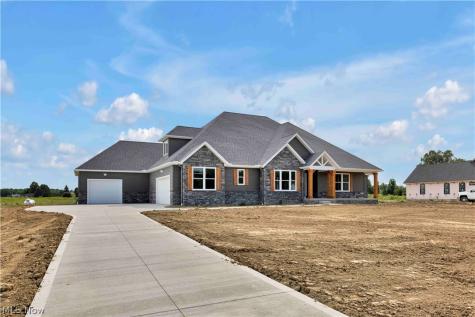 7706 Springfield Drive Valley City OH 44280