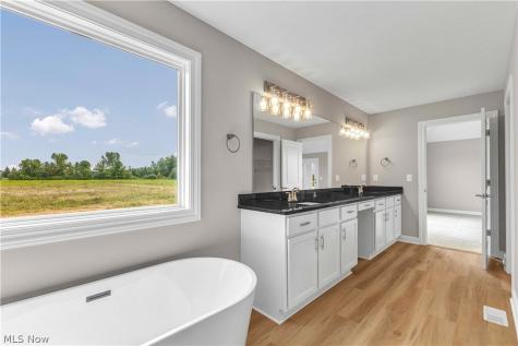 7706 Springfield Drive Valley City OH 44280