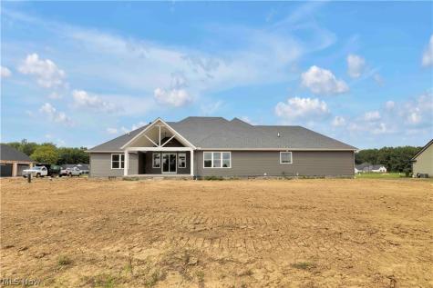 7706 Springfield Drive Valley City OH 44280