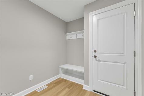 7706 Springfield Drive Valley City OH 44280