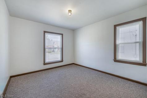 13413 Crossburn Avenue Cleveland OH 44135