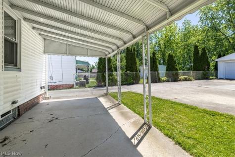 13413 Crossburn Avenue Cleveland OH 44135