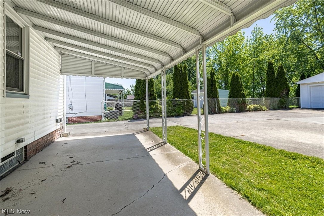 13413 Crossburn Avenue Cleveland OH 44135
