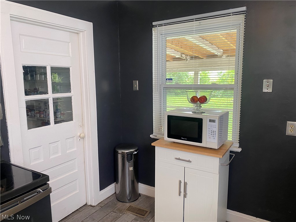 541 Fernwood Drive Akron OH 44320