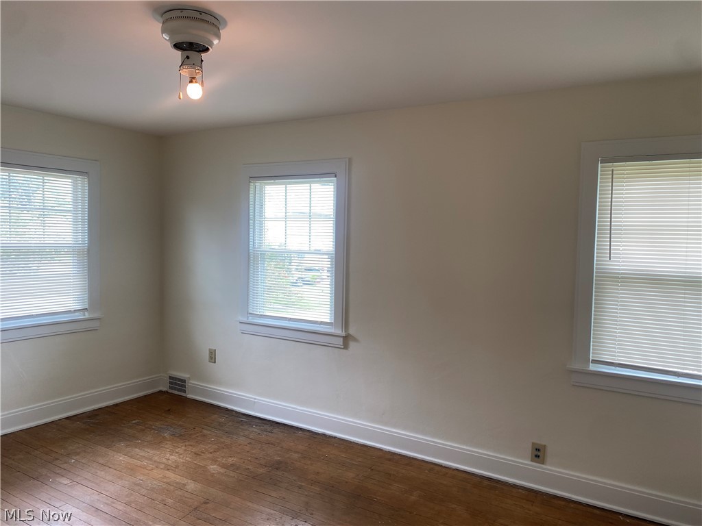 541 Fernwood Drive Akron OH 44320