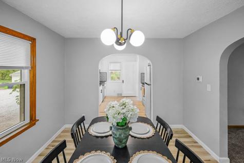 86 Southeast Avenue Tallmadge OH 44278