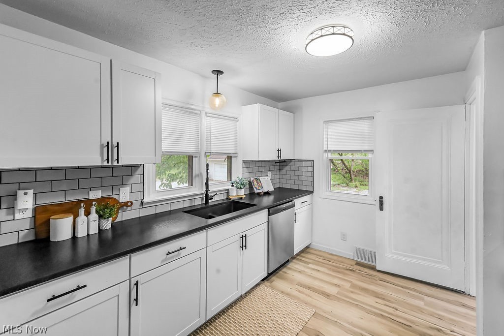 86 Southeast Avenue Tallmadge OH 44278