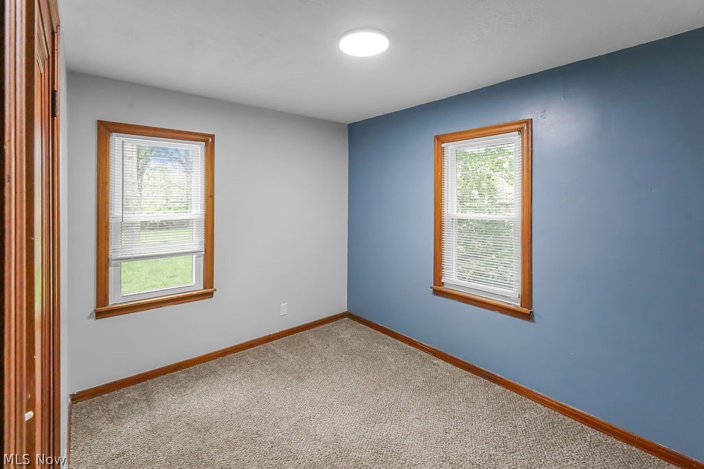 86 Southeast Avenue Tallmadge OH 44278