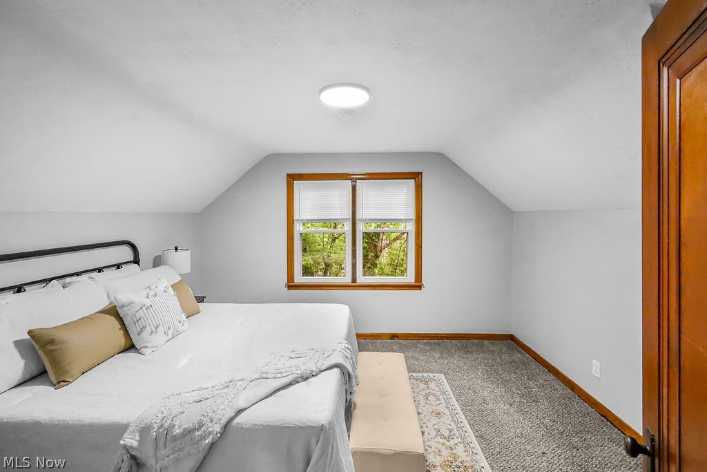86 Southeast Avenue Tallmadge OH 44278