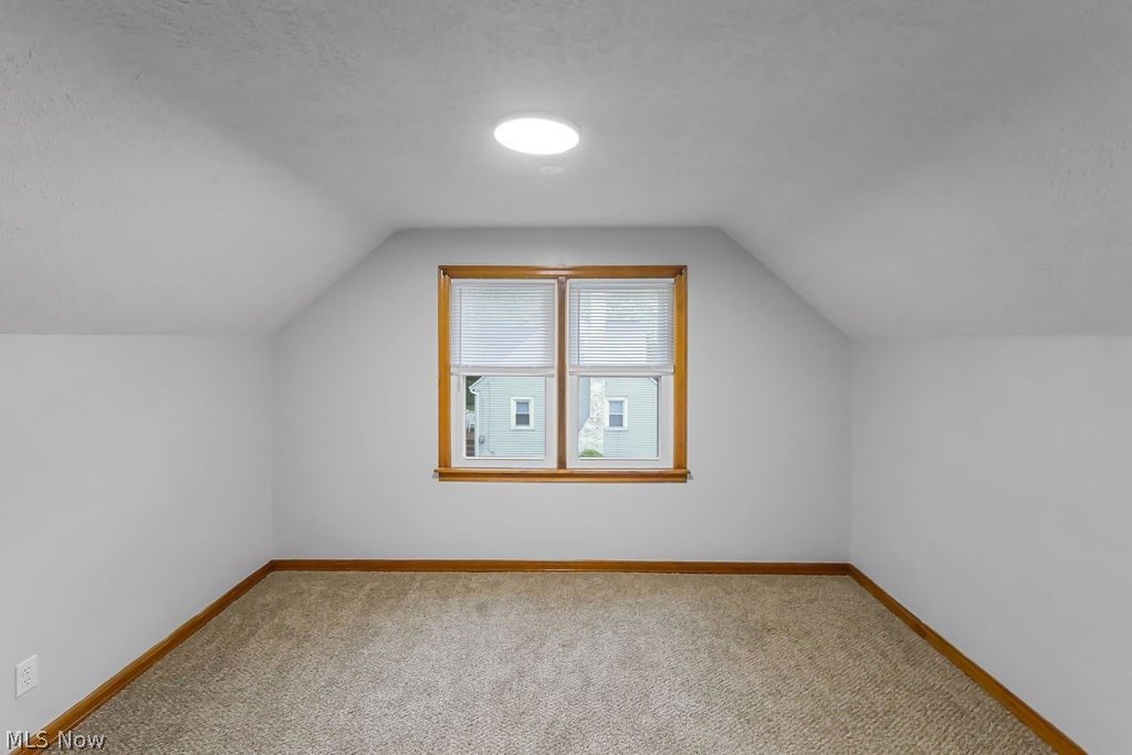 86 Southeast Avenue Tallmadge OH 44278