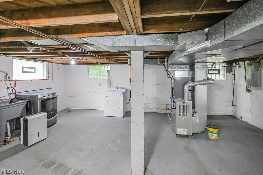 86 Southeast Avenue Tallmadge OH 44278