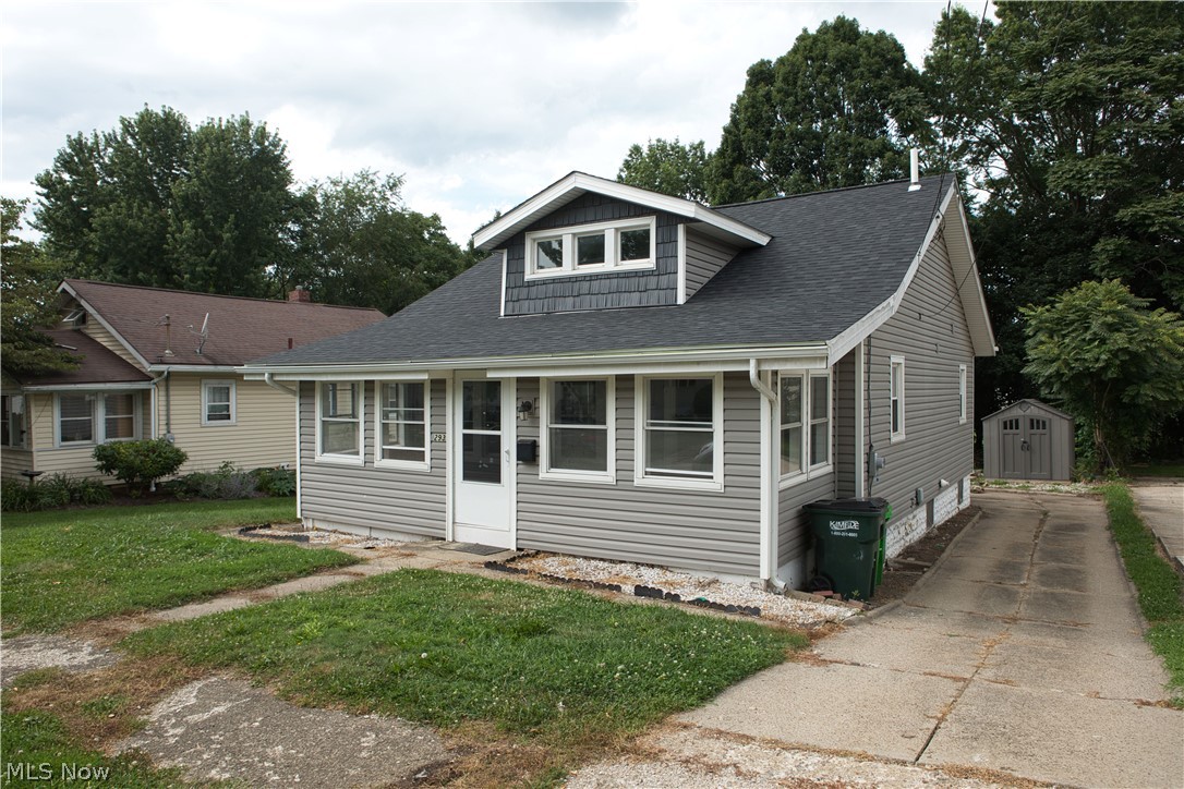 293 E Cassell Avenue Barberton OH 44203