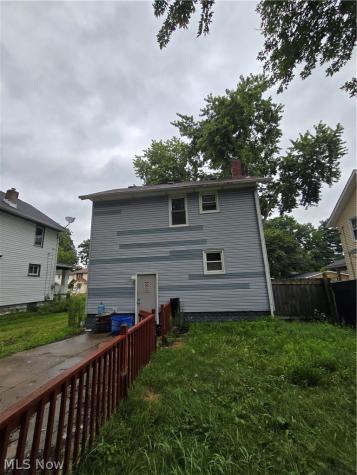 490 Tompkins Avenue Akron OH 44305