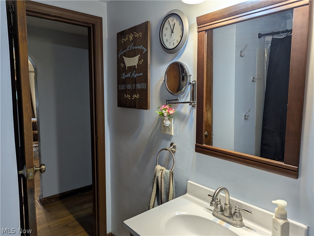 2809 Brady Lake Road Ravenna OH 44266
