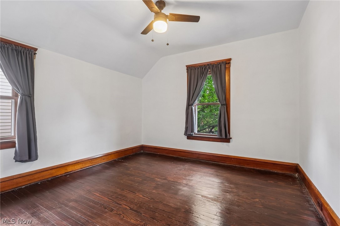 1531 Winchester Avenue Lakewood OH 44107