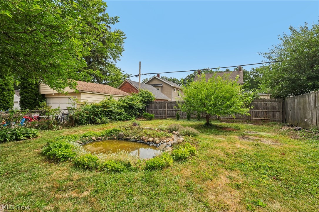 1531 Winchester Avenue Lakewood OH 44107
