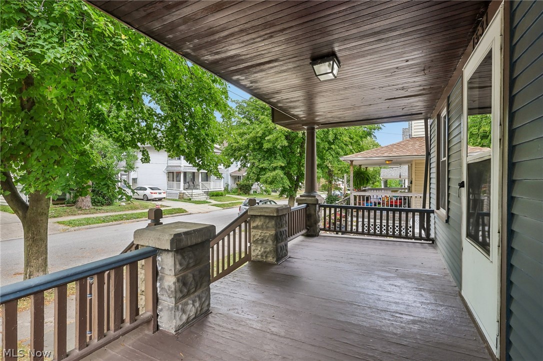 1531 Winchester Avenue Lakewood OH 44107