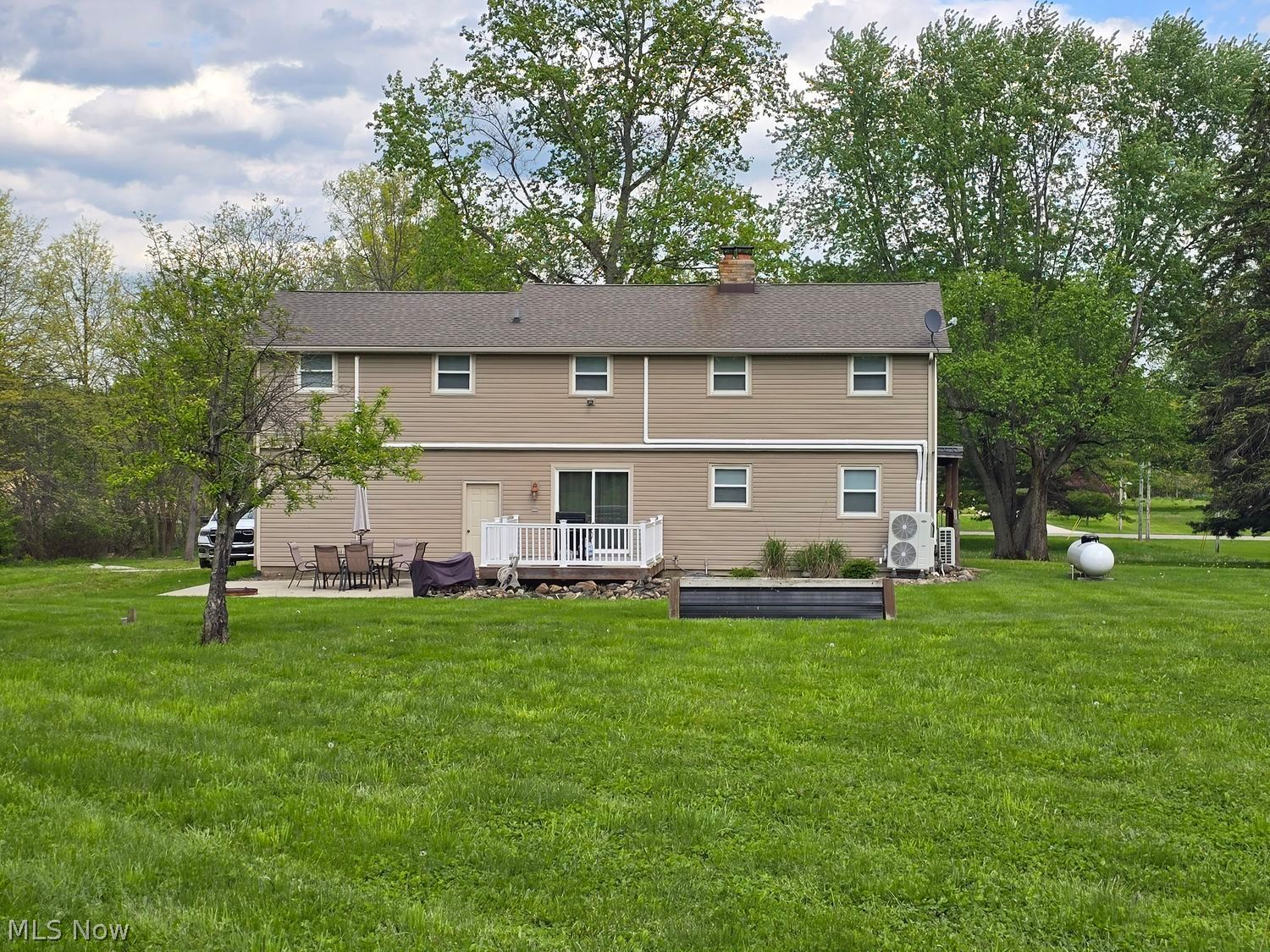 137 Albert Horning Road Atwater OH 44201