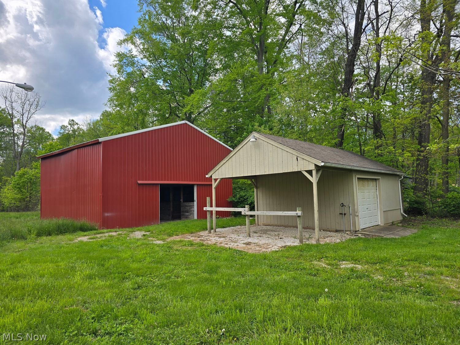 137 Albert Horning Road Atwater OH 44201