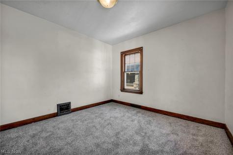 167 N Hazelwood Avenue Youngstown OH 44509