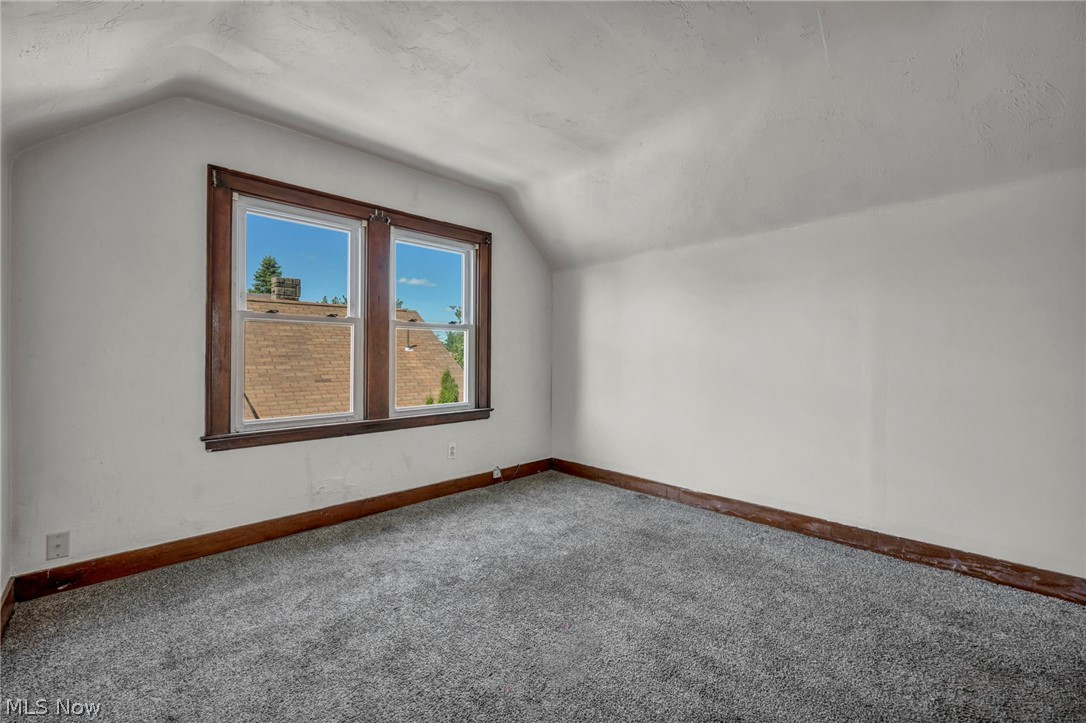 167 N Hazelwood Avenue Youngstown OH 44509