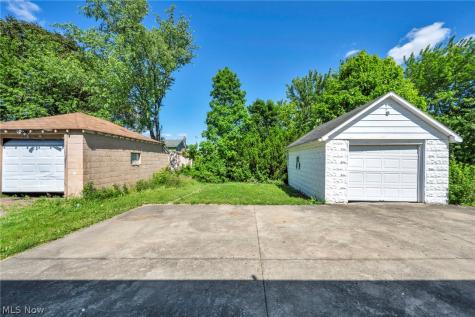 167 N Hazelwood Avenue Youngstown OH 44509