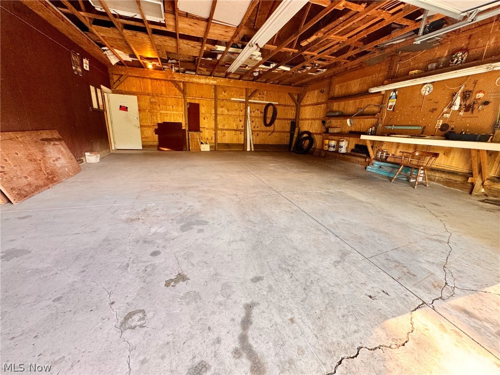 1975 Mcgowan Road Norton OH 44203
