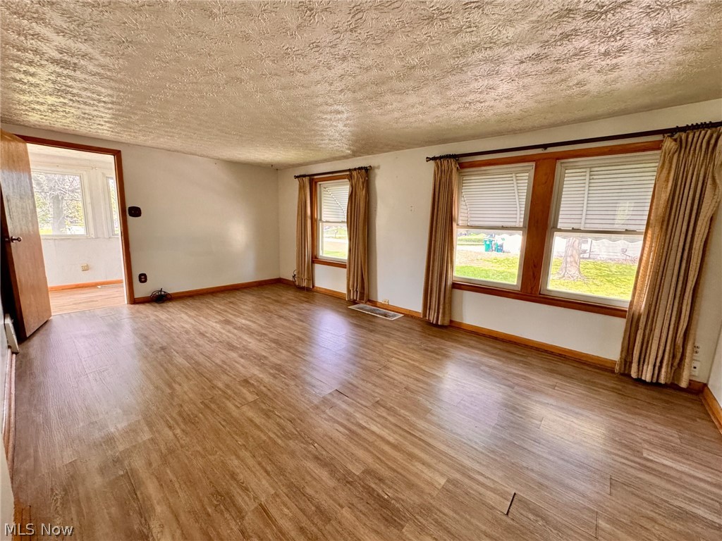 1975 Mcgowan Road Norton OH 44203