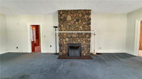 3263 State Route 59 Ravenna OH 44266