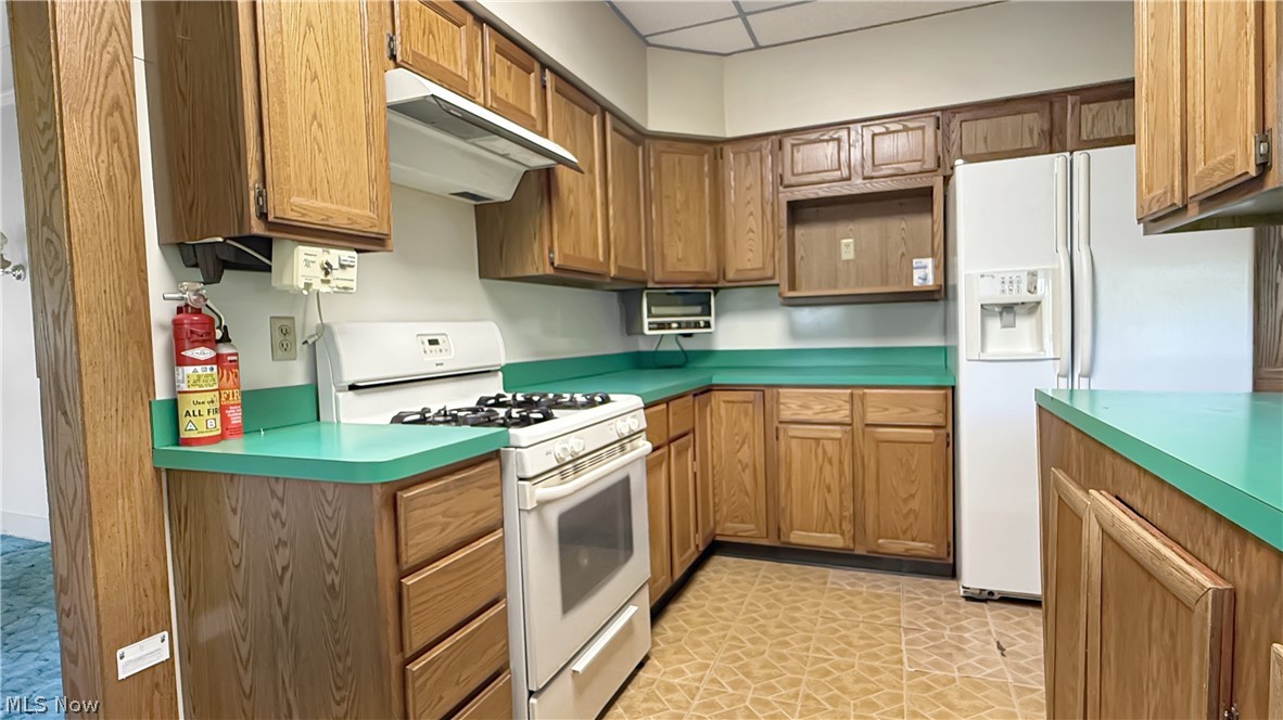 3263 State Route 59 Ravenna OH 44266