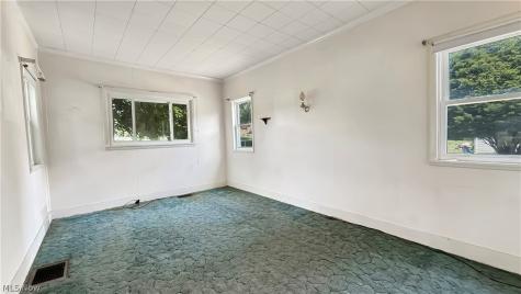 3263 State Route 59 Ravenna OH 44266