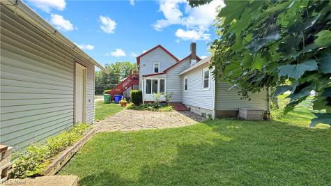 3263 State Route 59 Ravenna OH 44266