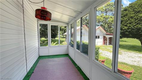 3263 State Route 59 Ravenna OH 44266