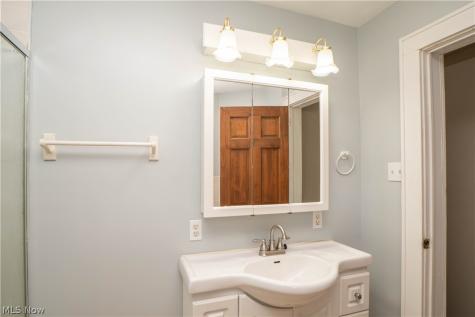 3045 Hayne Road Akron OH 44312