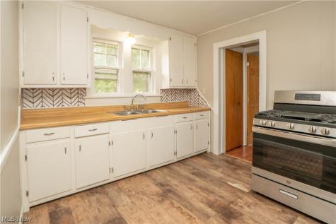 3045 Hayne Road Akron OH 44312