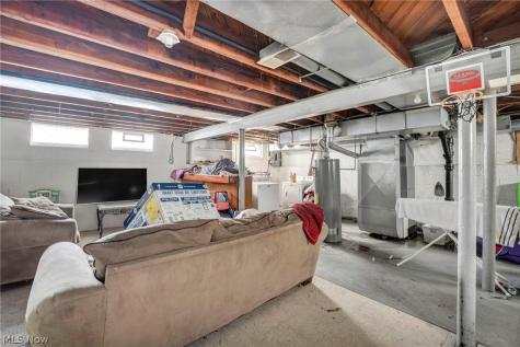 16013 Corkhill Road Maple Heights OH 44137
