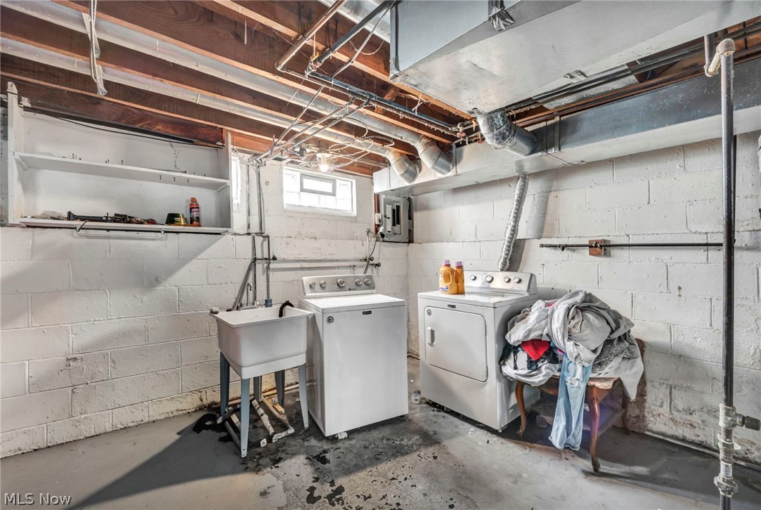 16013 Corkhill Road Maple Heights OH 44137
