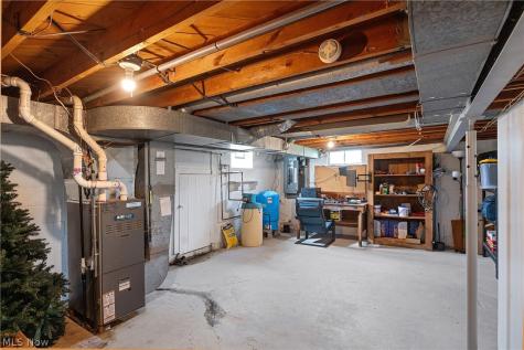 8345 Schubert Avenue N Alliance OH 44601
