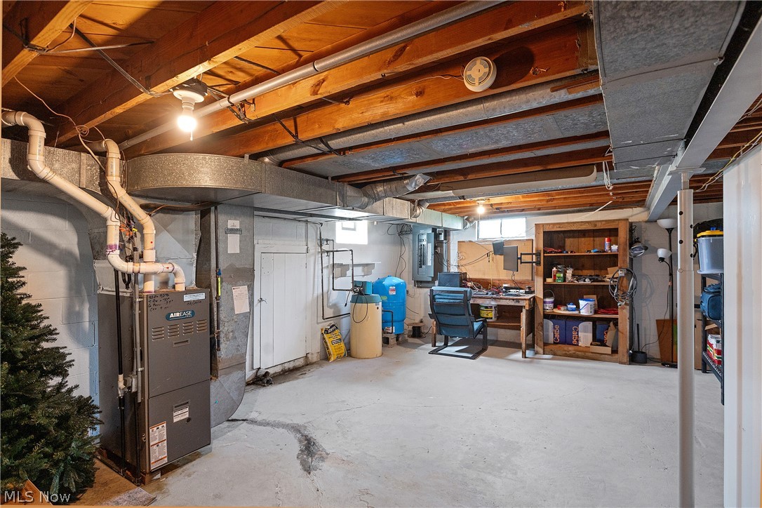 8345 Schubert Avenue N Alliance OH 44601
