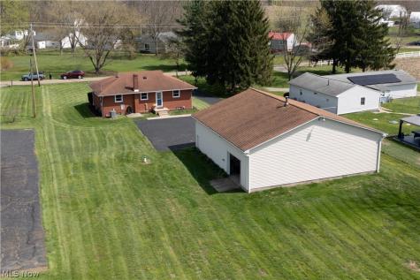 8345 Schubert Avenue N Alliance OH 44601