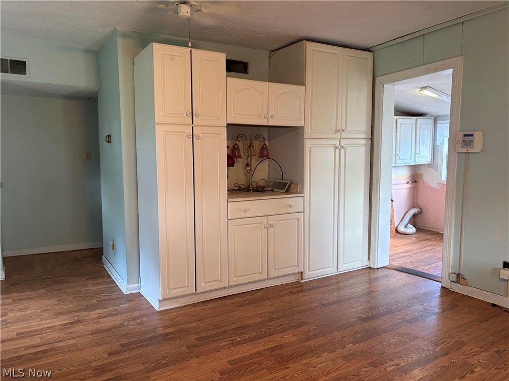 2033 Highland Avenue Ashtabula OH 44004