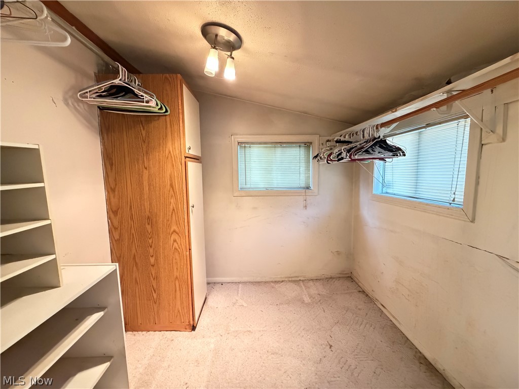 2033 Highland Avenue Ashtabula OH 44004