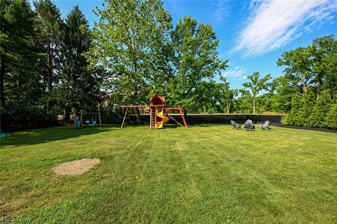 7956 Orianna Street Brecksville OH 44141